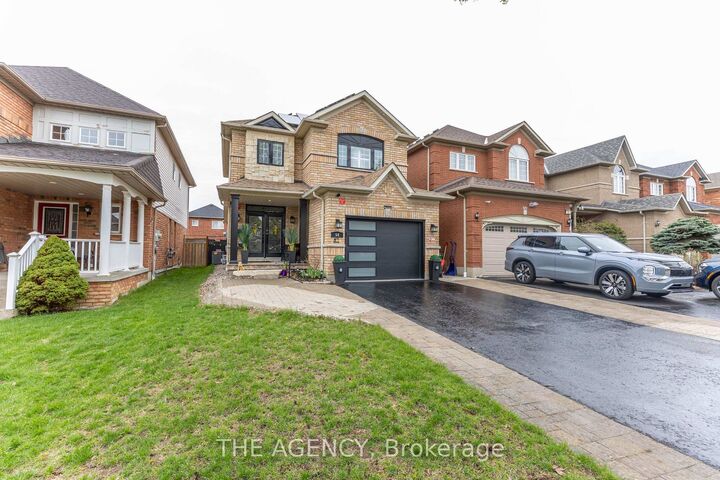 Property Photo:  54 Thames Drive  ON L1R 2R1 
