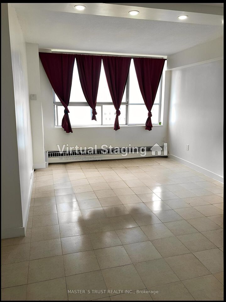 Property Photo:  940 Caledonia Road 908  ON M6B 3Y4 