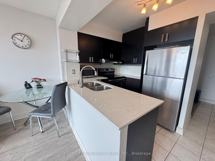 Property Photo:  9015 Leslie Street 1019  ON L4B 4J8 