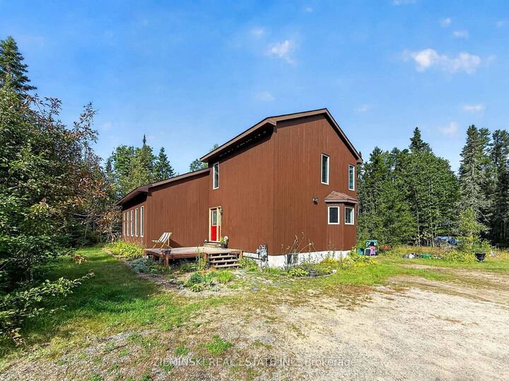 Property Photo: 810 Laforest Road ON P4P 7C7