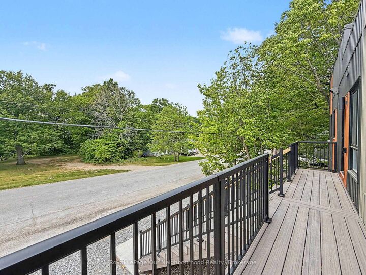 Property Photo:  199 Pine Street 11  ON L0K 2C0 