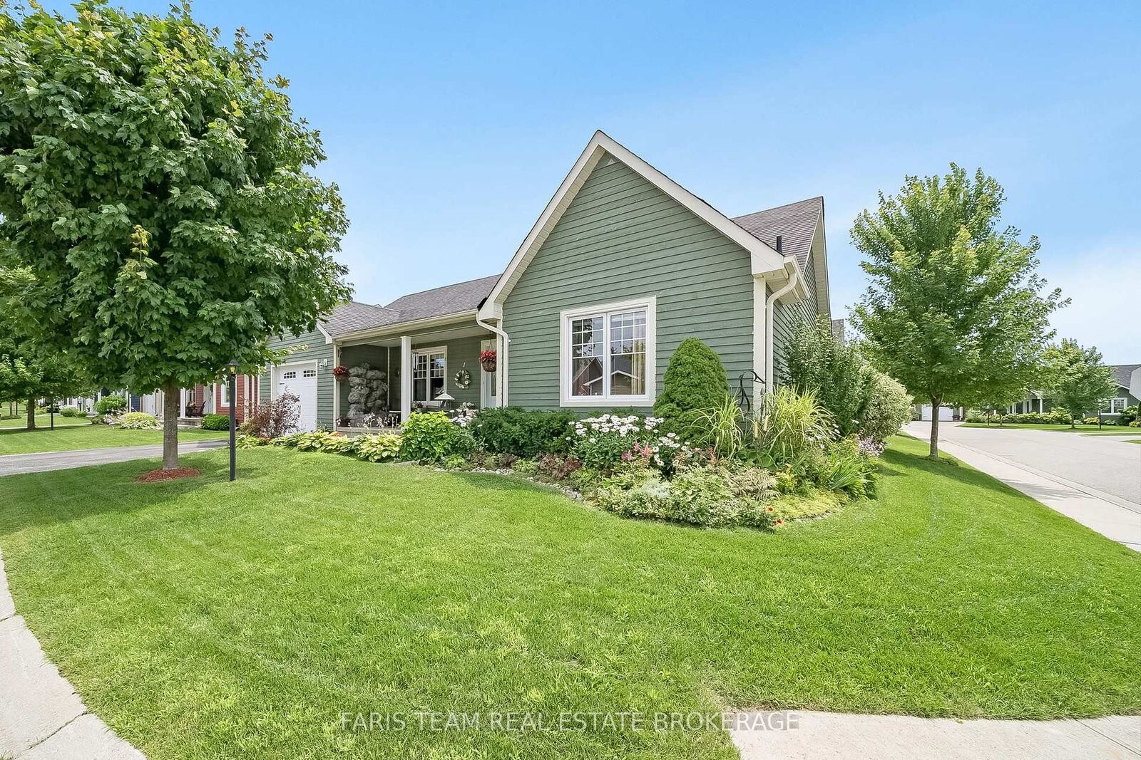 Property Photo:  1 Bay Moorings Boulevard  ON L9M 1E7 