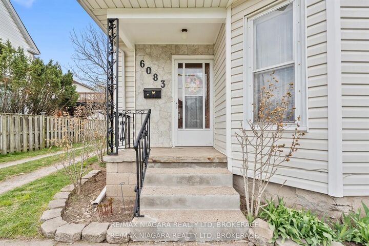 Property Photo: 6083 Barker Street 2nd Floor ON L2G 1Y5