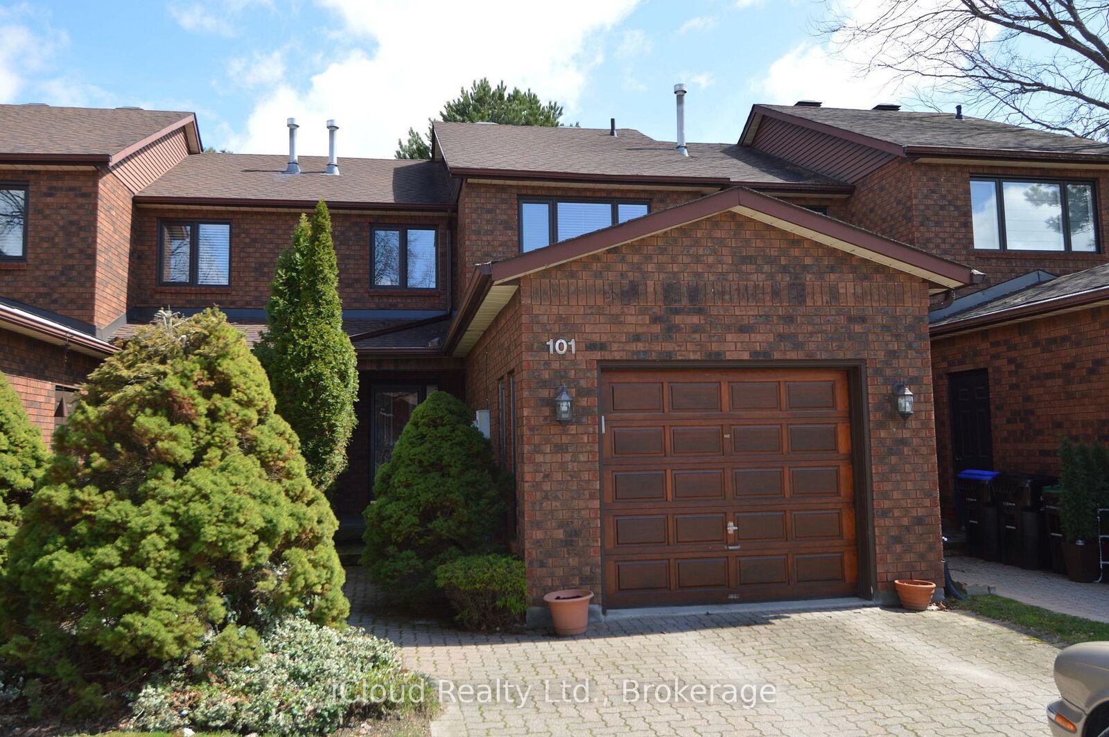 Property Photo:  101 Riverview Road 32  ON L9R 1S4 