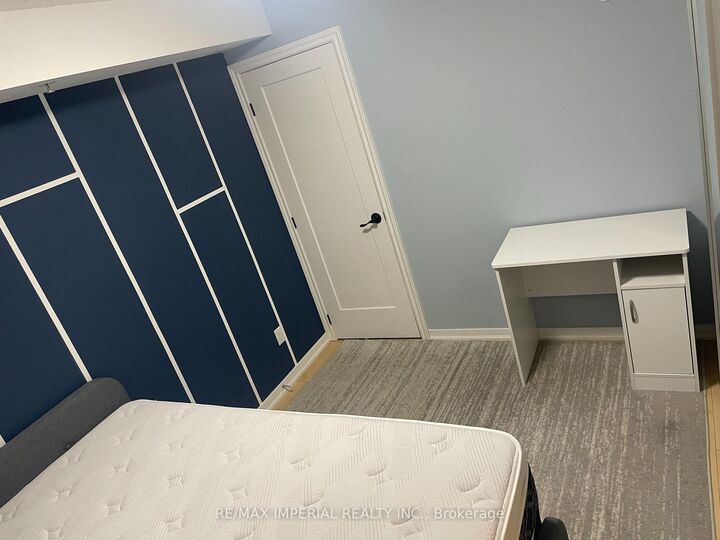 Property Photo: 68 Abell Street 323 ON M6J 0B1