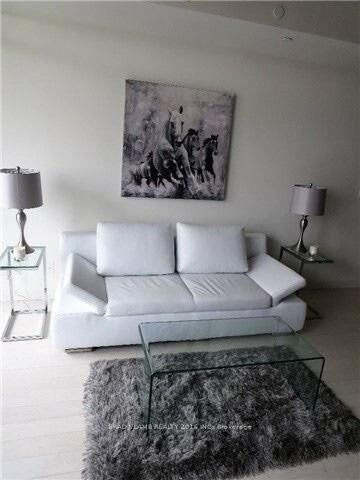 Property Photo:  111 Bathurst Street 1212  ON M5V 2R1 