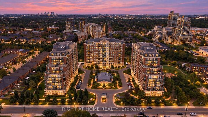 Property Photo:  330 Red Maple Road 1103  ON L4C 0T6 