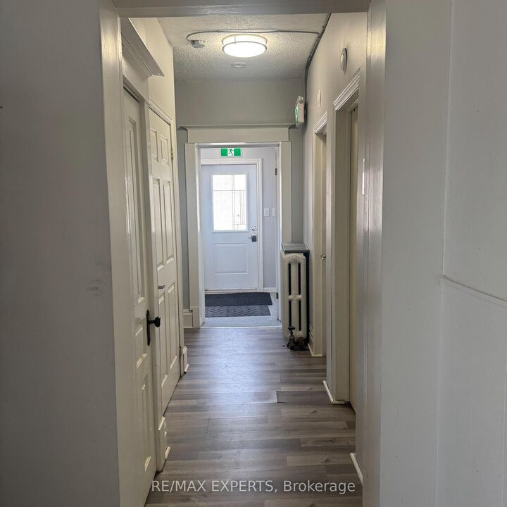 Property Photo:  354 Midland Avenue  ON L4R 3K7 