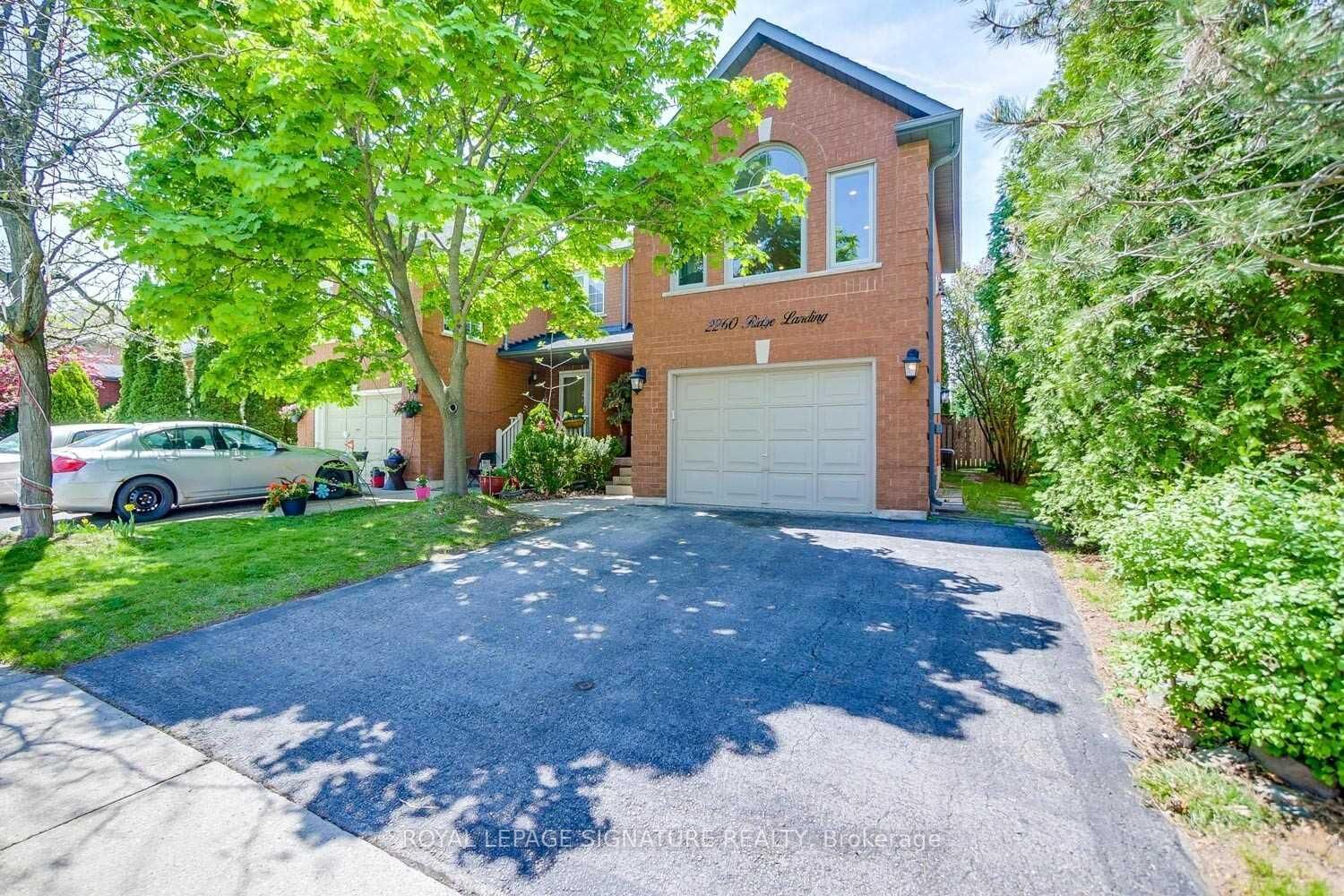Property Photo:  2260 Ridge Landing  ON L6M 3L6 