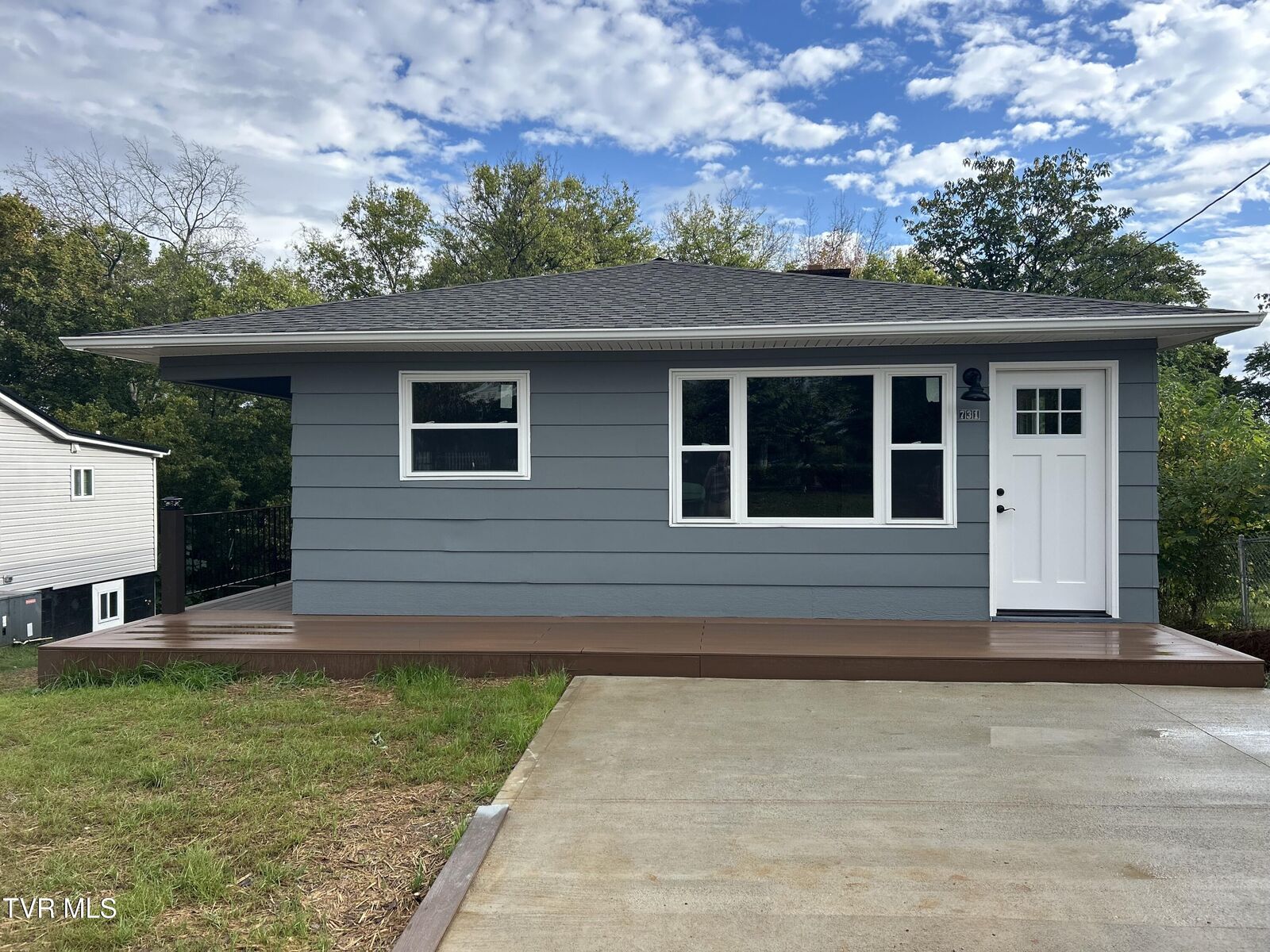 Property Photo:  731 Lennie Avenue  TN 37813 