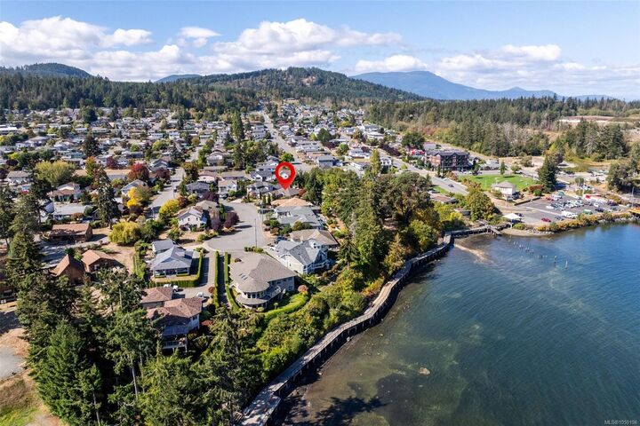Property Photo:  8102 Spinnaker Pl  BC V0R 1R0 