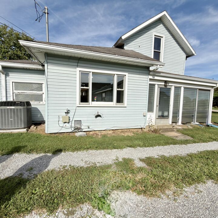 Property Photo: 113 Dugan Street OH 43072