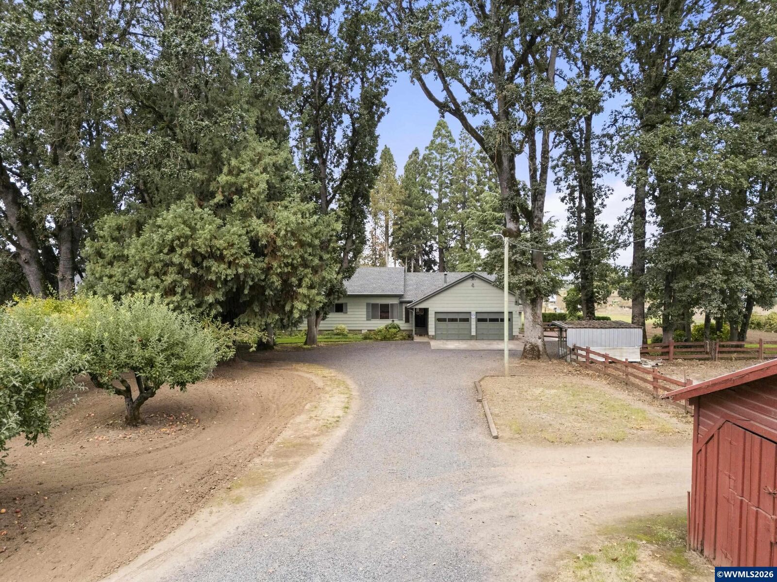 Property Photo: 18746 Butteville Rd NE OR 97002
