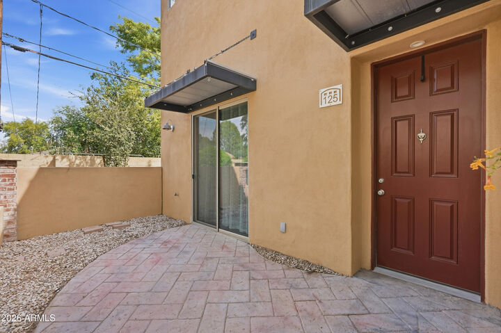 Property Photo:  1406 W Main Street 125  AZ 85201 