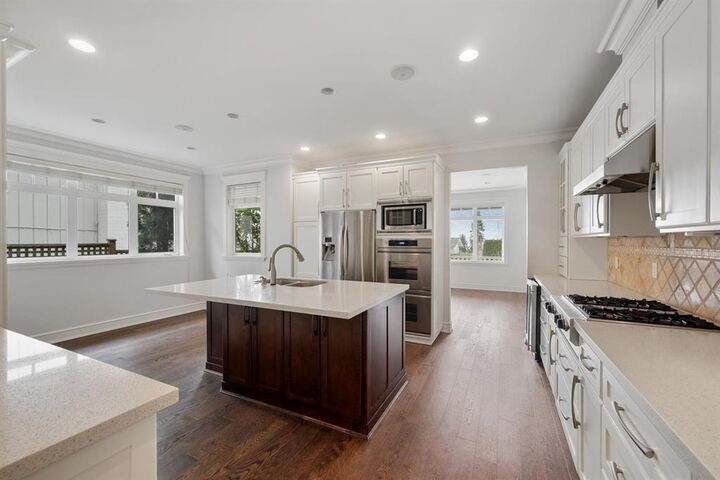 Property Photo:  2185 Lawson Avenue  BC V7V 2E1 