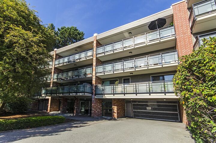 Property Photo: 360 E 2nd Street 107 BC V7L 4N6