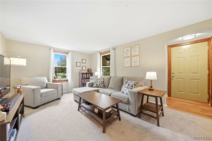 Property Photo: 1190 Losson Road NY 14227