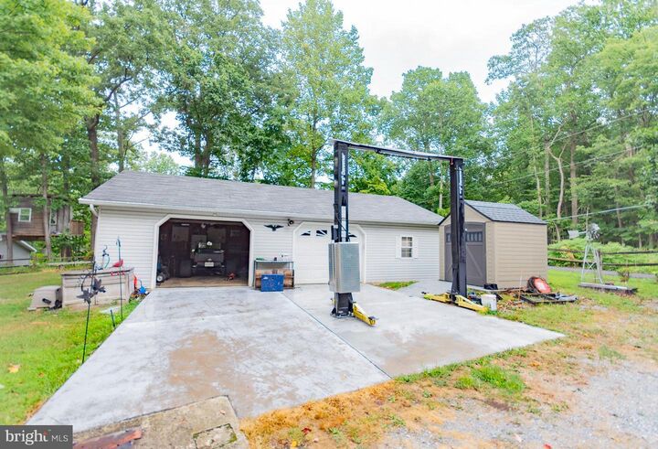 Property Photo:  1227 Rolling Lane  WV 25425 
