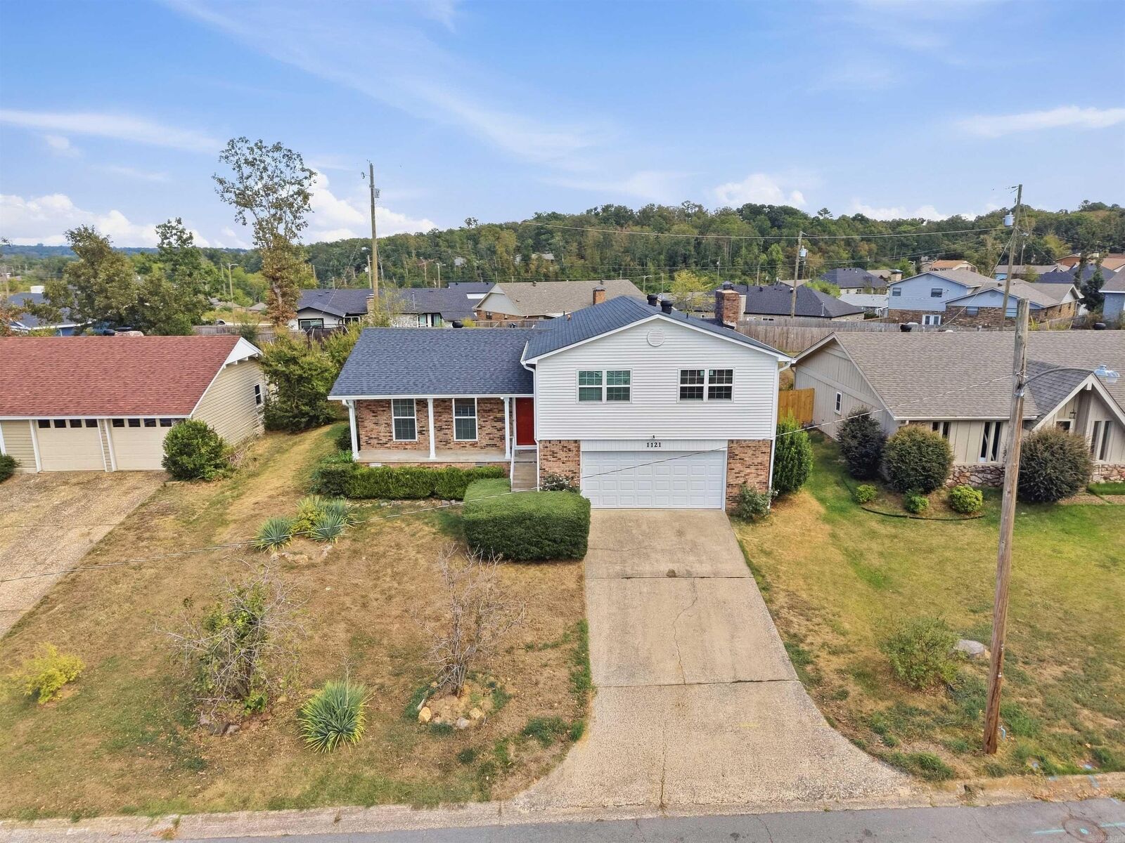 Property Photo: 1121 Briar Creek Road AR 72211