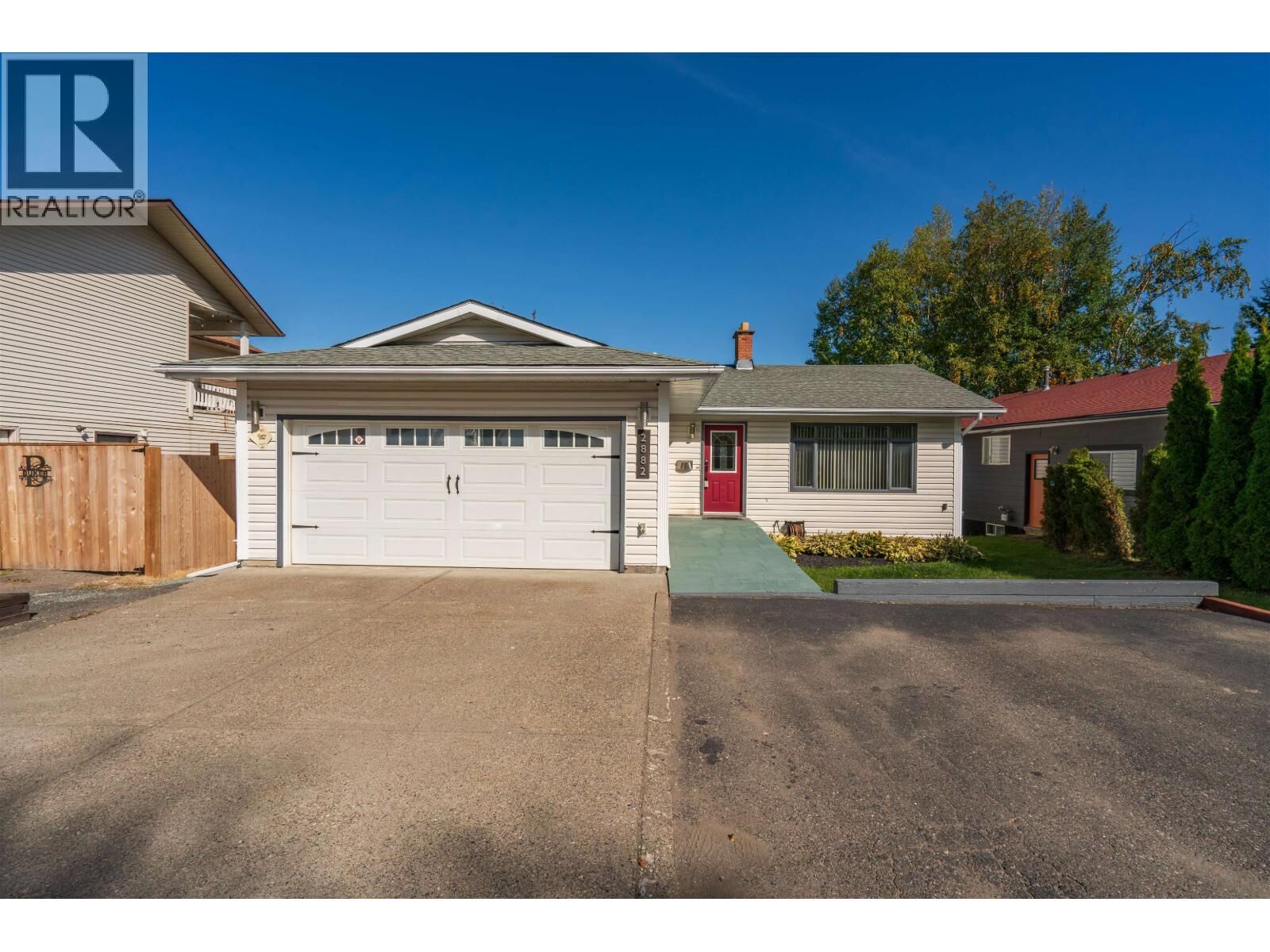 Property Photo:  2882 Calhoun Crescent  BC V2N 5J9 
