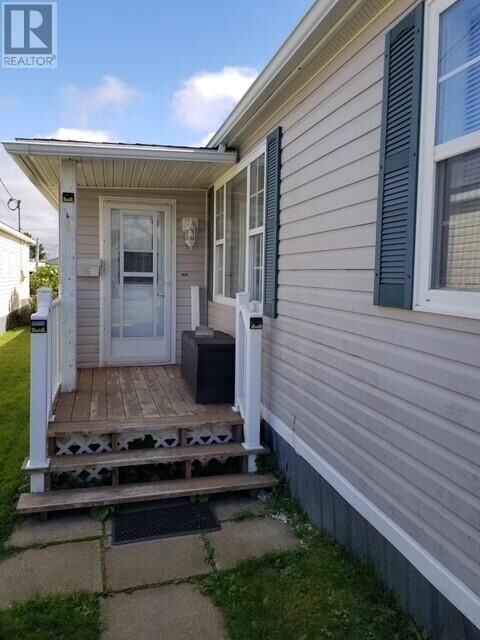Property Photo:  7 Ronald Lane  NL A2N 3L1 