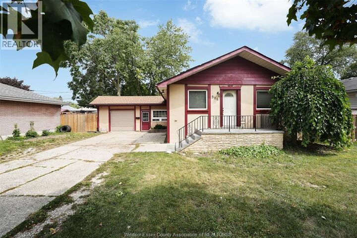 Property Photo:  986 Eastlawn Avenue  ON N8S 3H9 