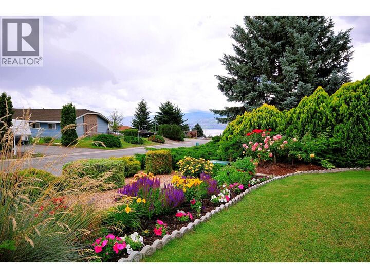 Property Photo:  3792 Salloum Road  BC V4T 1E3 
