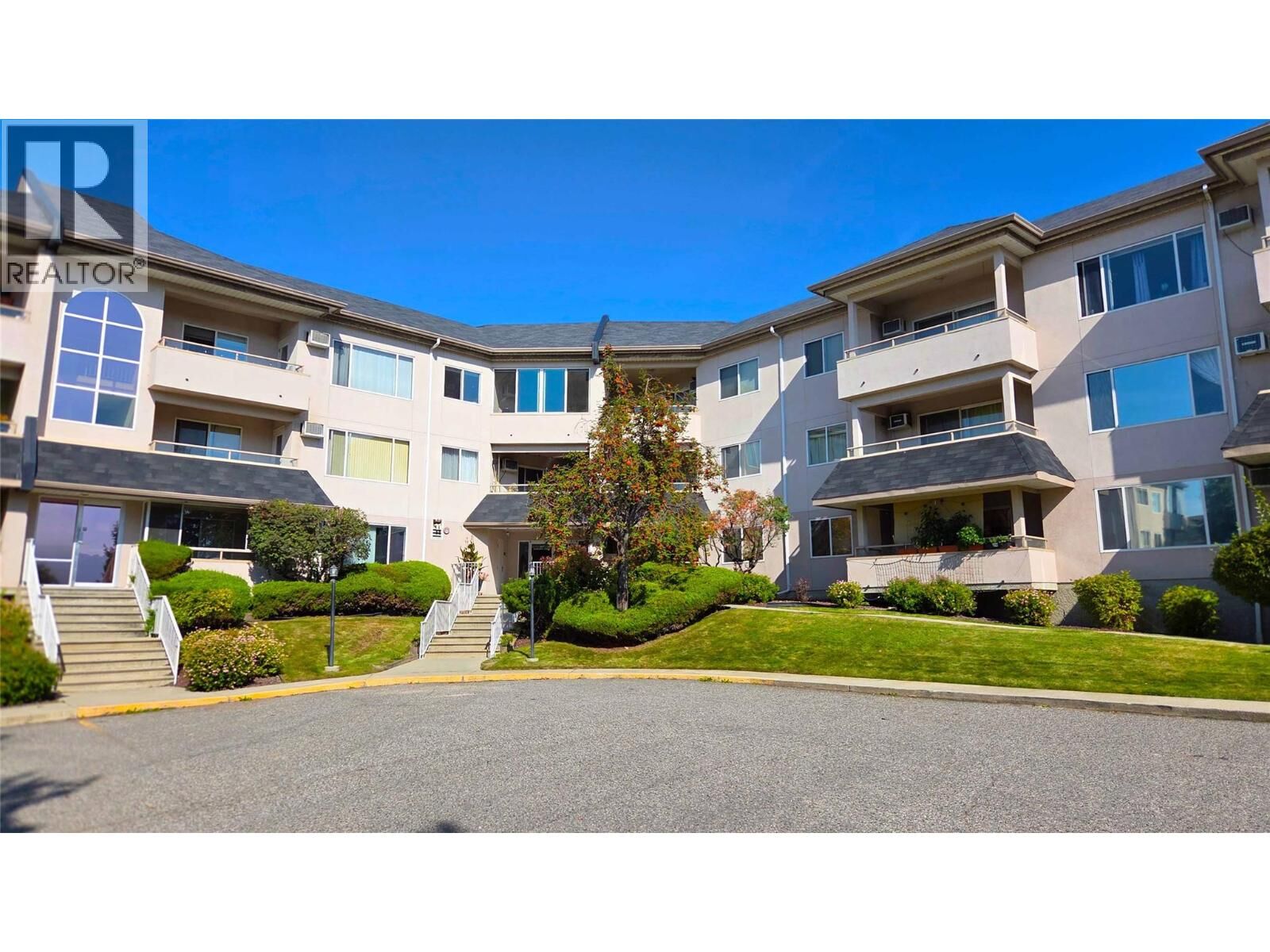 Property Photo: 255 Aurora Crescent 204 BC V1X 7L8