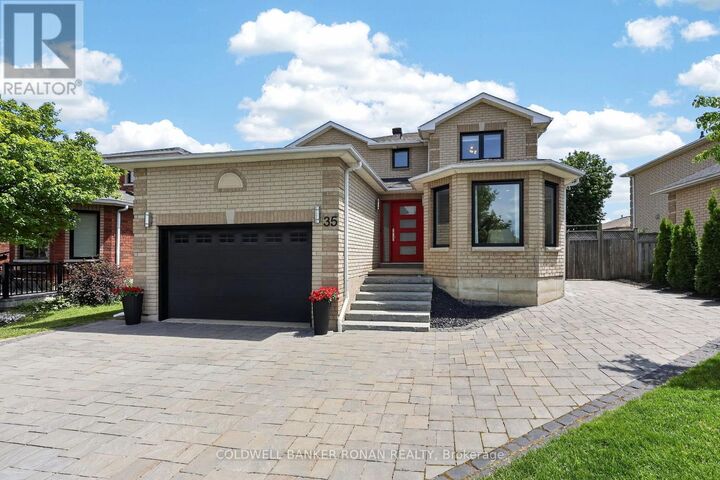 Property Photo: 35 Farmstead Crescent ON L4N 8S2