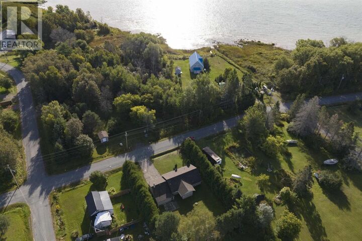 Property Photo: 17 Prout St ON P0R 1C0