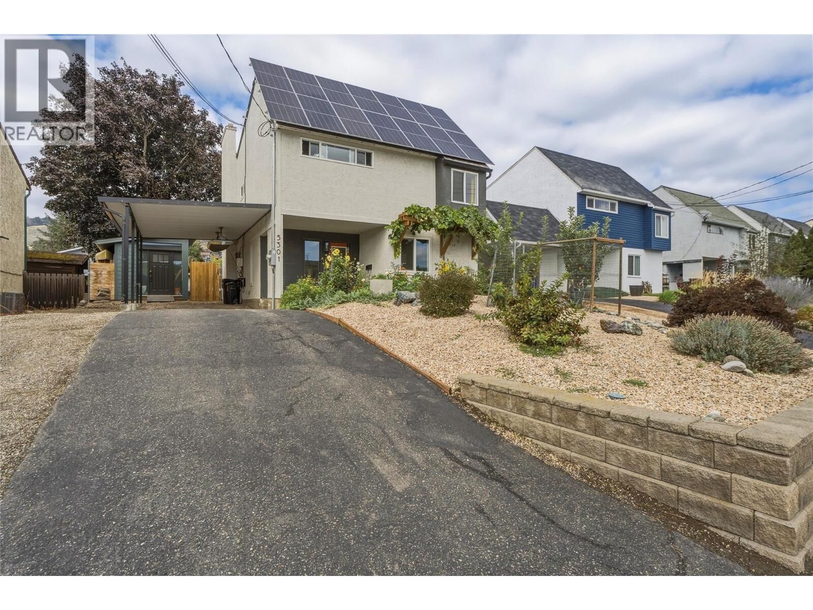Property Photo: 5301 27 Avenue BC V1T 6L2