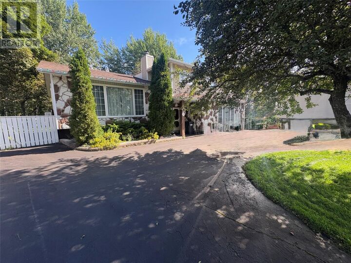Property Photo:  43 Dunn Place  NL A2A 2M2 