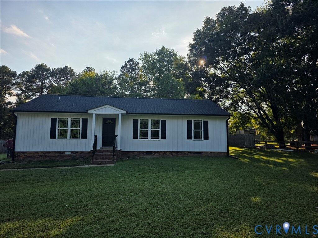 Property Photo: 7377 Colts Neck Road VA 23111