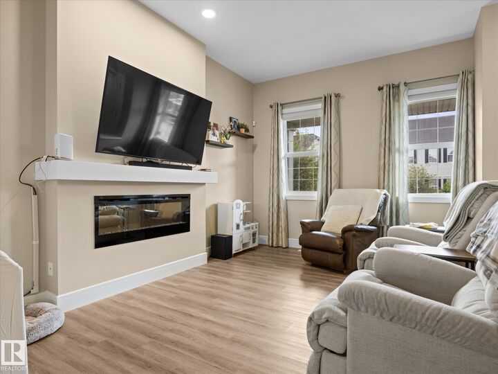 Property Photo:  4036 Chappelle Green SW  AB T6W 4B3 