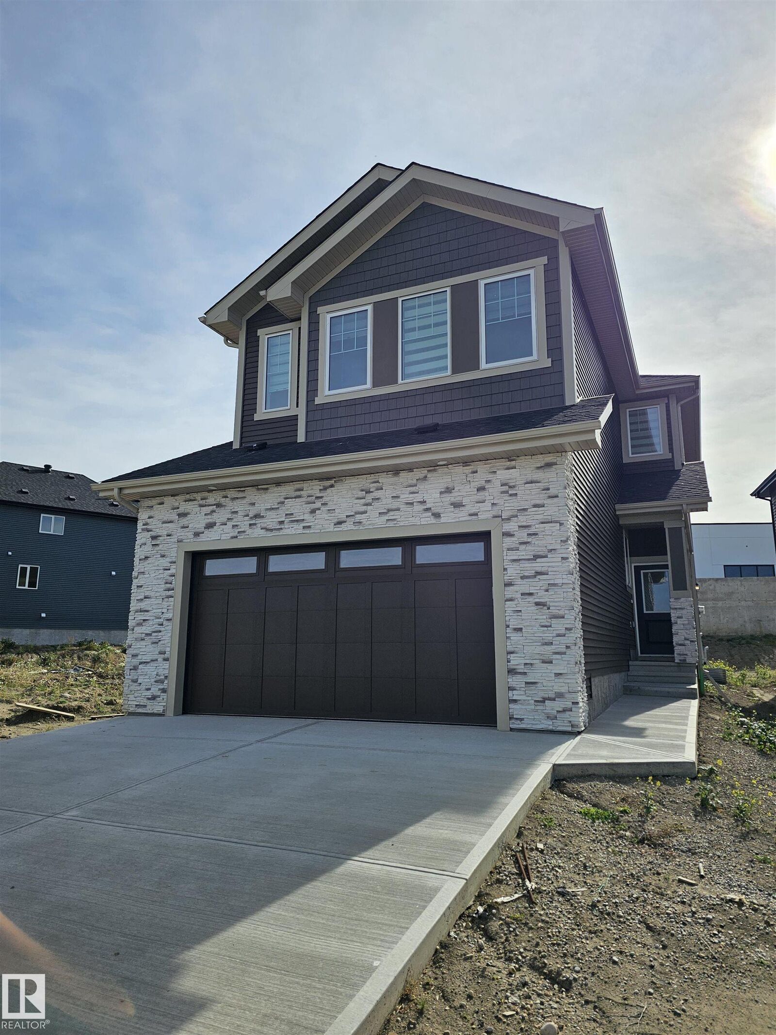Property Photo: 1407 Osprey Court NW AB T5M 0M2