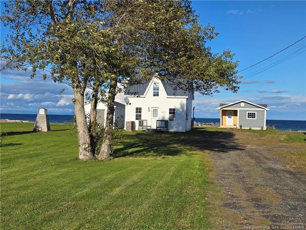 Property Photo:  637 Principale  NB E8J 2P8 