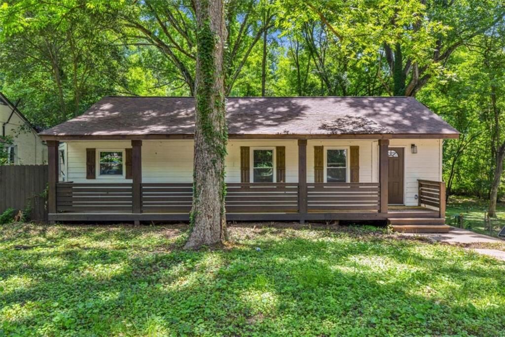 Property Photo: 2256 Carey Drive GA 30315