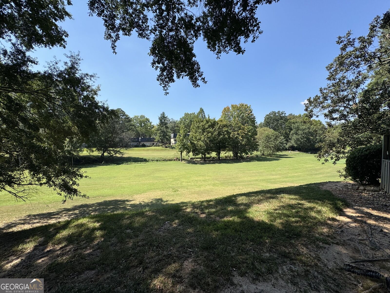 Property Photo:  135 Elysian Way NW  GA 30327 