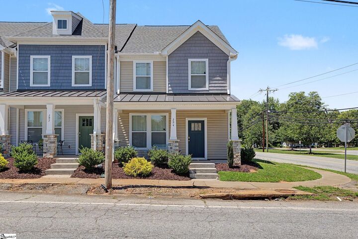 Property Photo:  294 E Hayne Street  SC 29388 