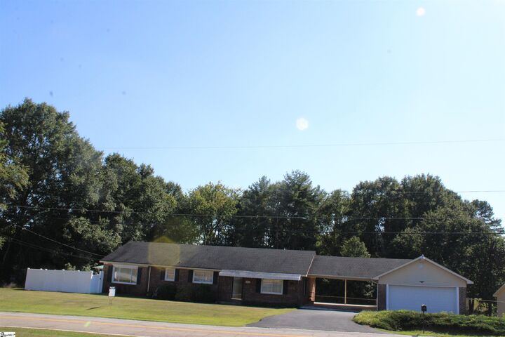 Property Photo:  1285 Springdale Road  SC 29330 