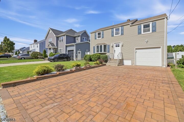 Property Photo:  652 Passaic Ave  NJ 07033 
