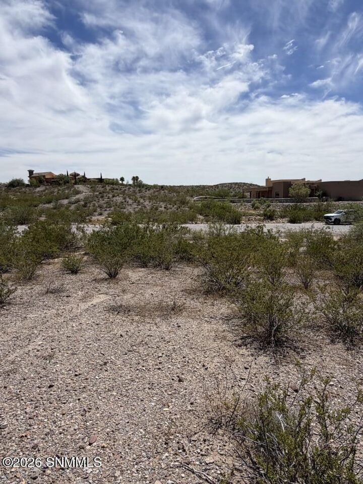 Property Photo: 6025 Avenida Sonrisa NM 88011