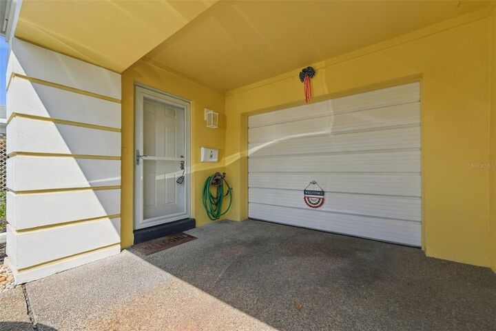 Property Photo:  8353 Candlewood Road  FL 33777 
