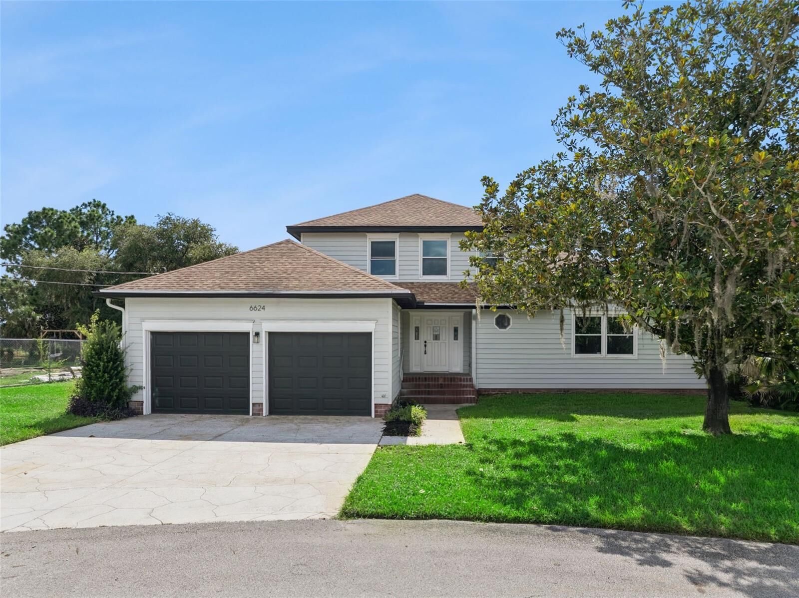Property Photo: 6624 Winterset Gardens Road FL 33884