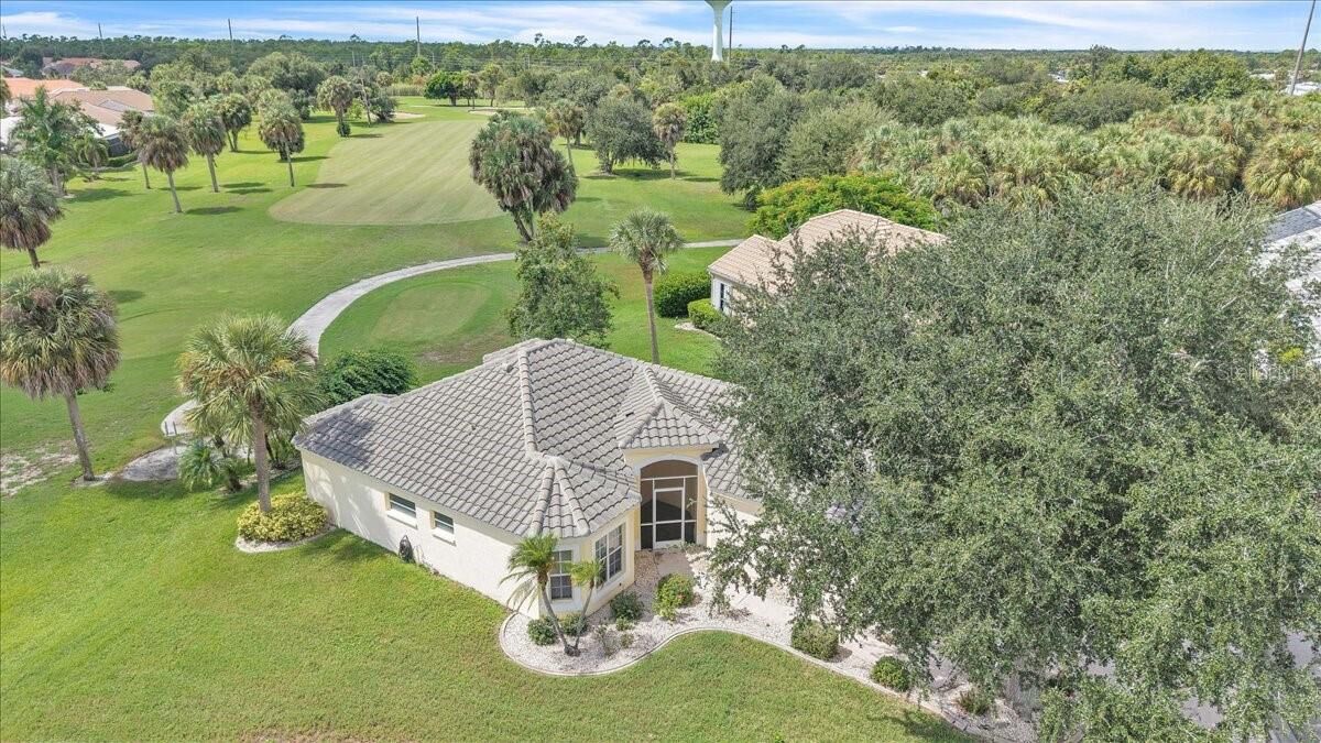 Property Photo:  10322 Arrowhead Drive  FL 33955 