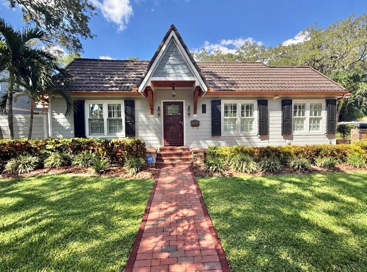 Property Photo: 420 Druid Road W FL 33756