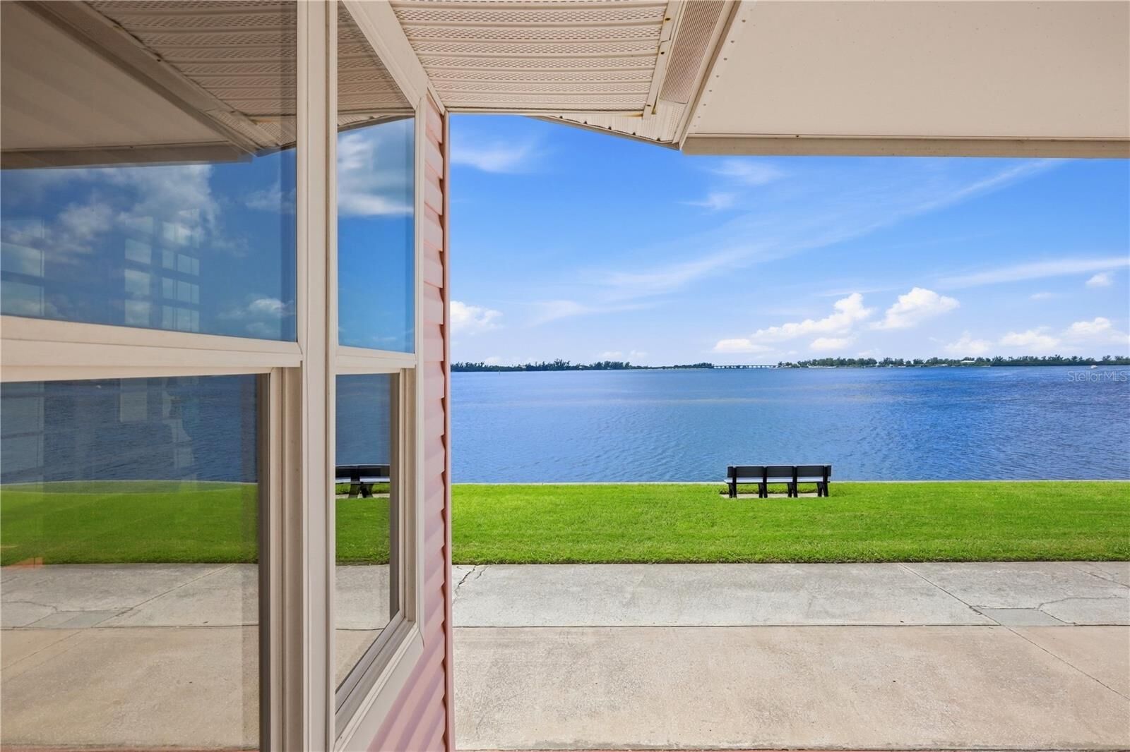 Property Photo:  34 Bayview Drive  FL 34210 