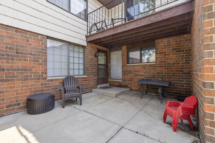 Property Photo:  8122 S Legend Dr  WI 53132 