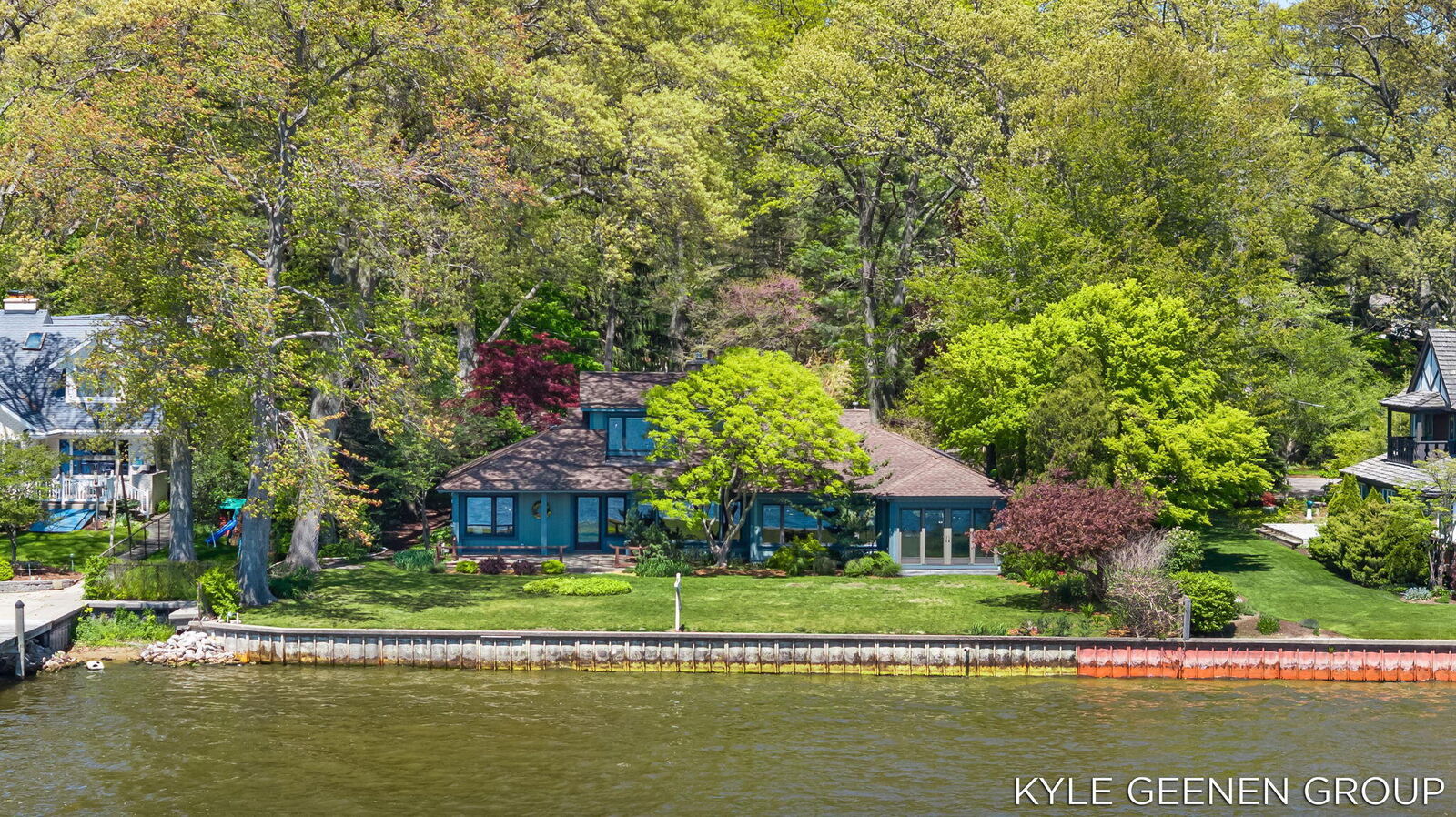 Property Photo: 1140 Marigold Lane MI 49424