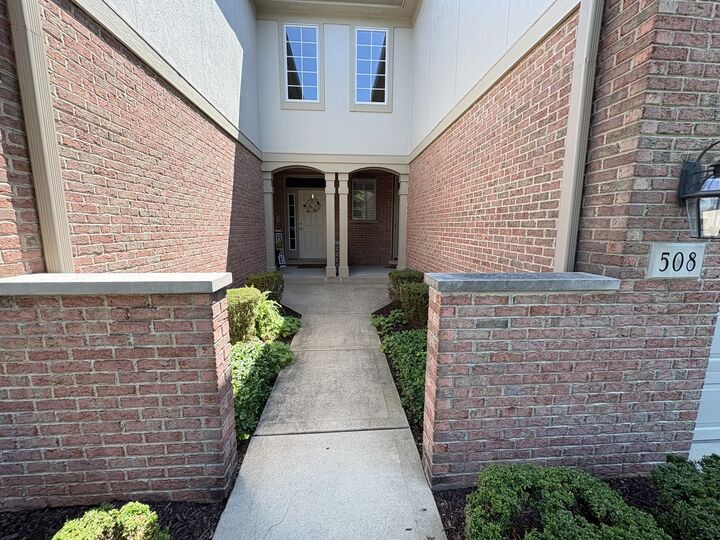 Property Photo: 508 Ashbury Court IL 60439